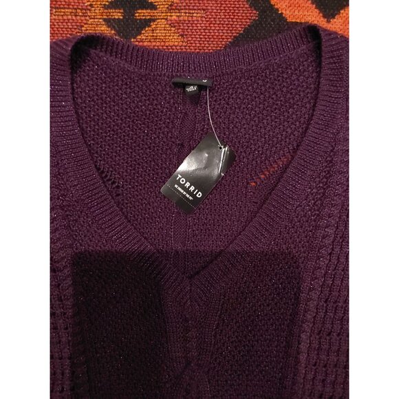 NEW Torrid Purple V-Neck Knit Sweater Size 4 Sparkly Cable & Mesh Design 3/4 Sle - Picture 2 of 9